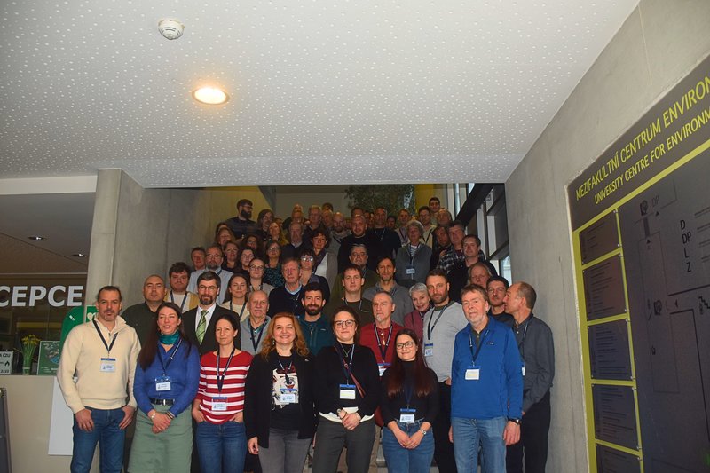 FEB06_02_Group_photo_02